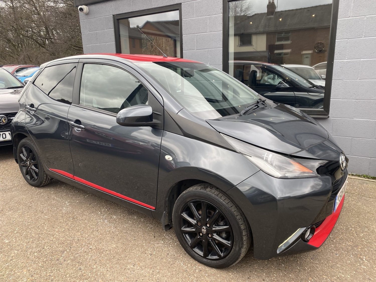 Used Toyota AYGO 2018 for sale - 77762644: Photo 15