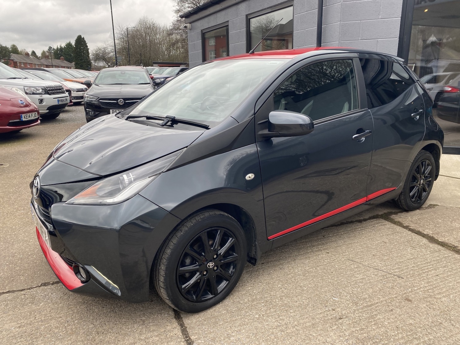 Used Toyota AYGO 2018 for sale - 77762644: Photo 3
