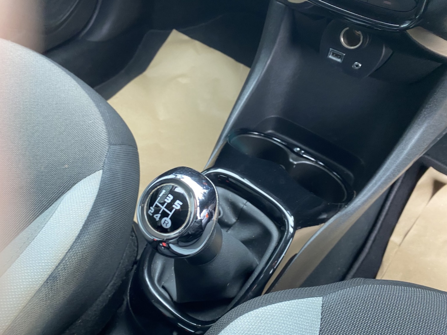 Used Toyota AYGO 2018 for sale - 77762644: Photo 36