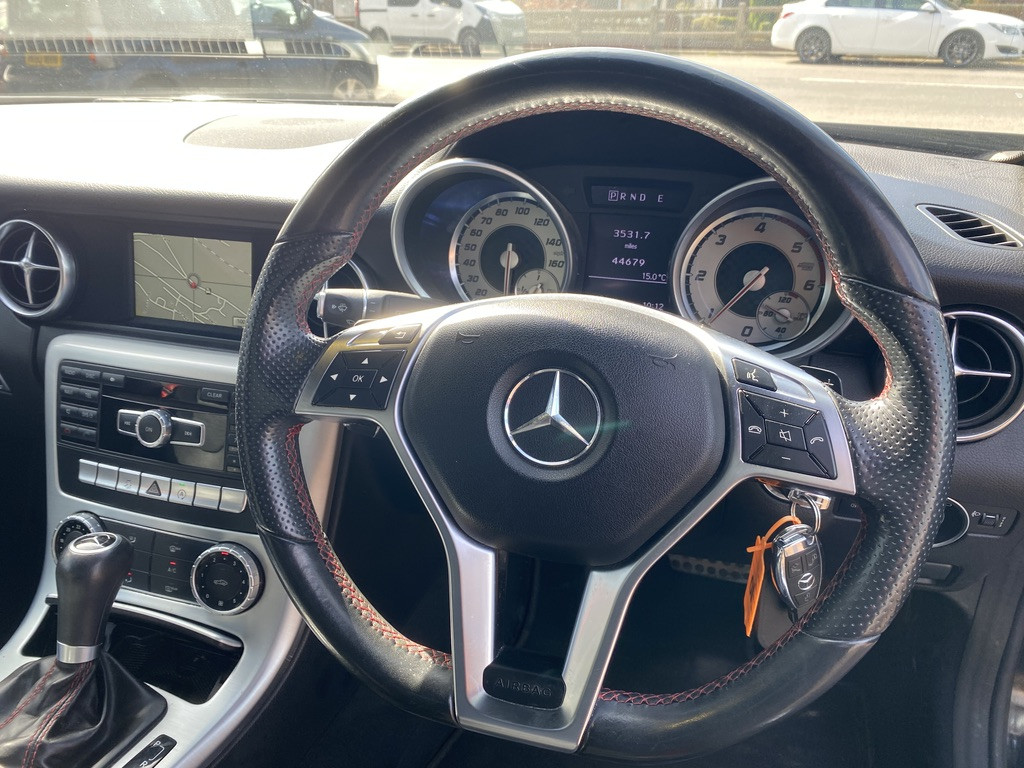 Used Mercedes-Benz SLK 2015 for sale - 77762657: Photo 26