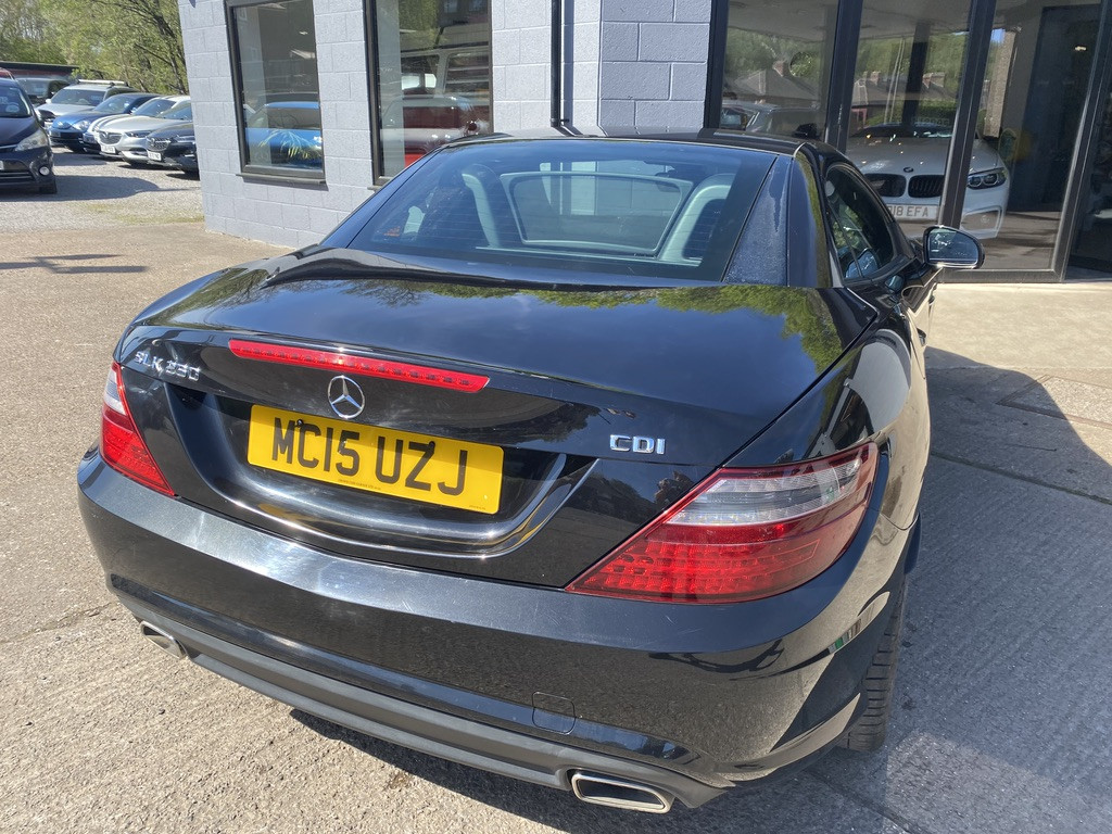 Used Mercedes-Benz SLK 2015 for sale - 77762657: Photo 9