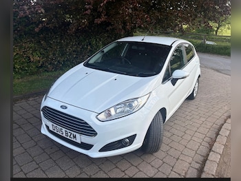 Used Ford Fiesta 2015 for sale - 78680690: Photo