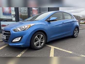 Used Hyundai i30 2015 for sale - 78018417: Photo