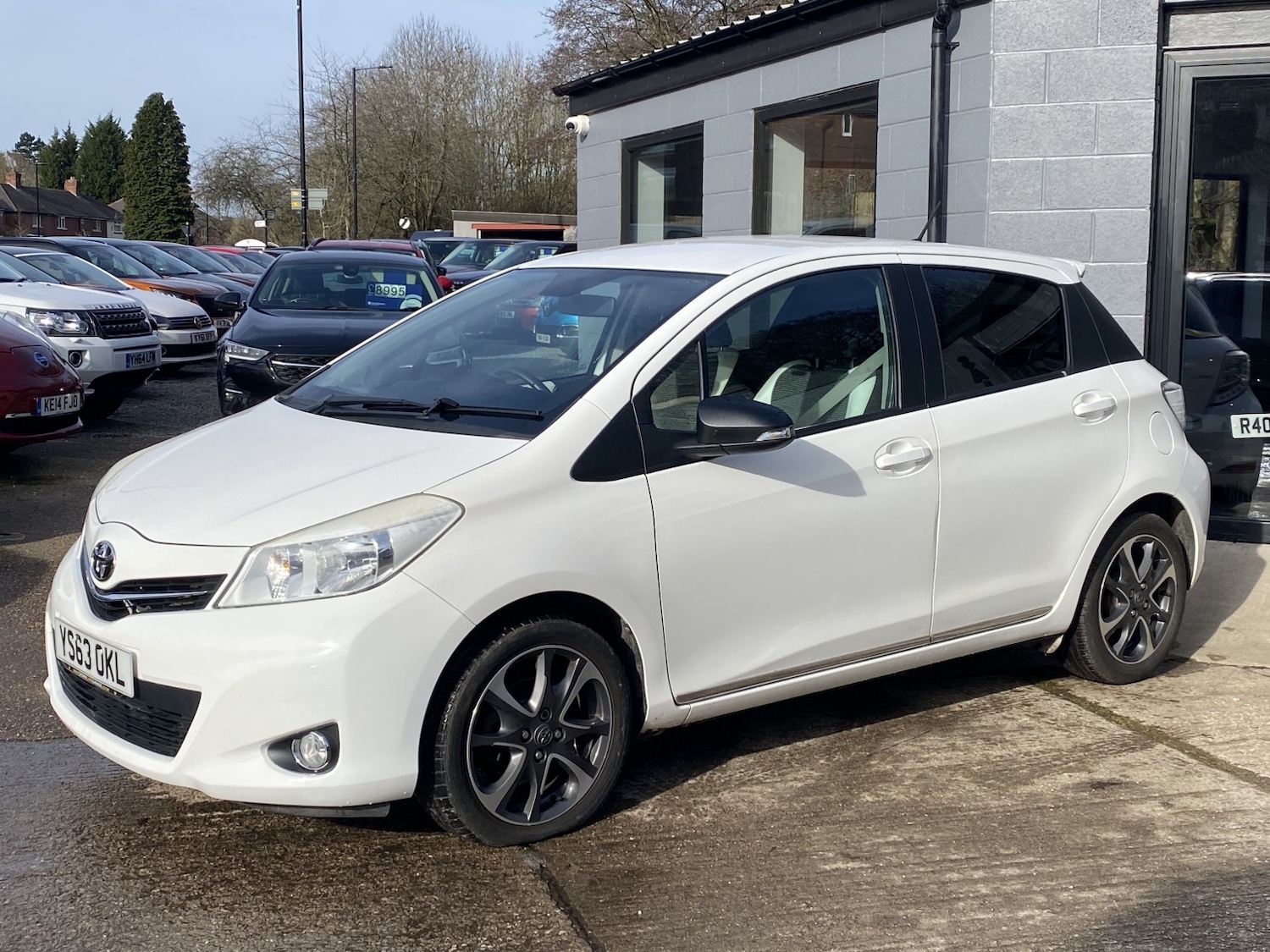 Used Toyota Yaris 2013 for sale - 77762656: Photo 4