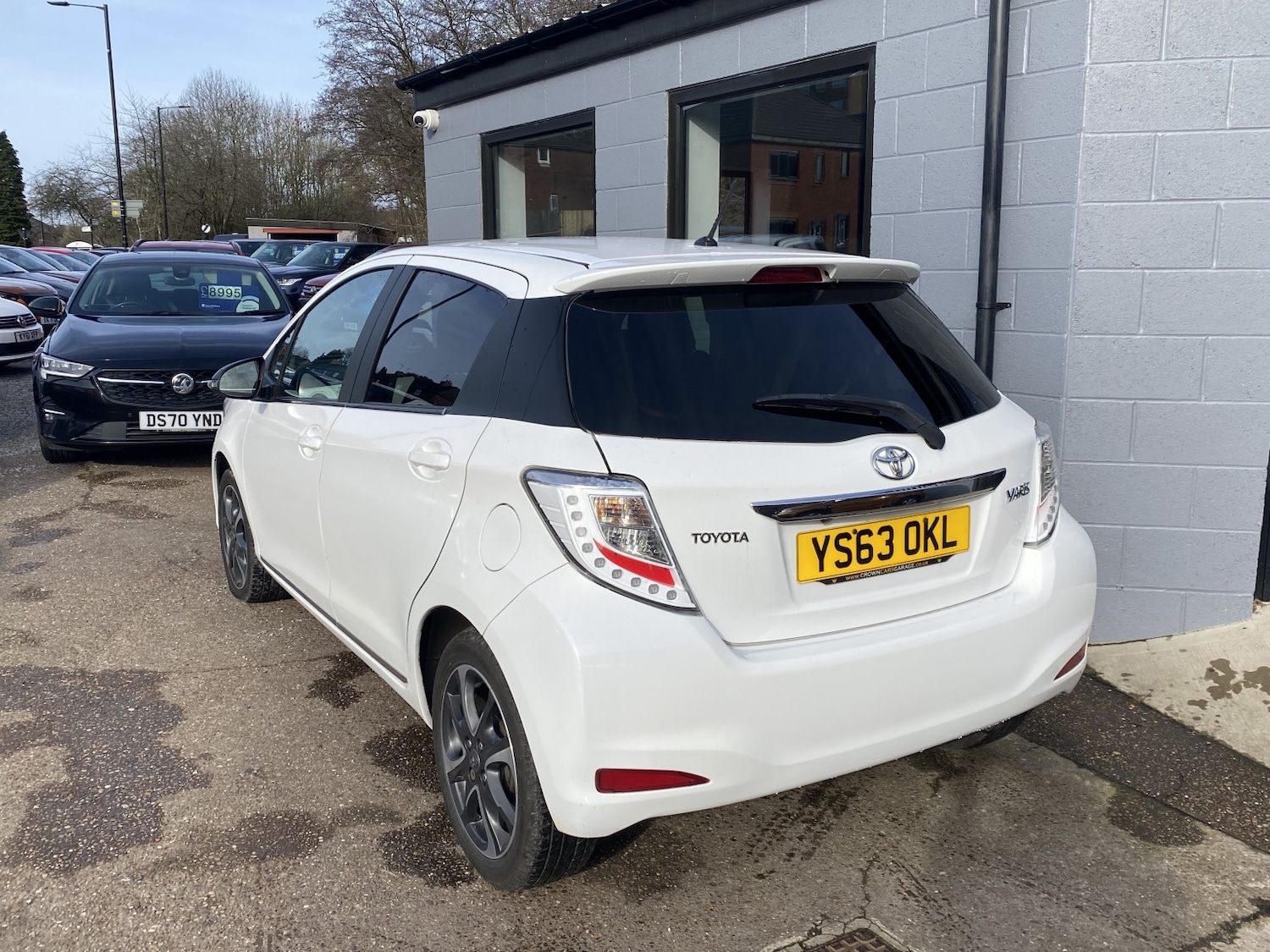 Used Toyota Yaris 2013 for sale - 77762656: Photo 9