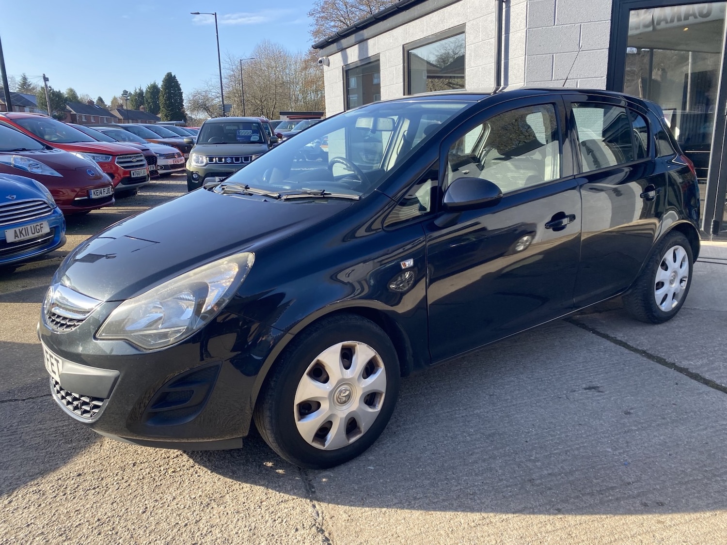 Used Vauxhall Corsa 2014 for sale - 77762662: Photo 4