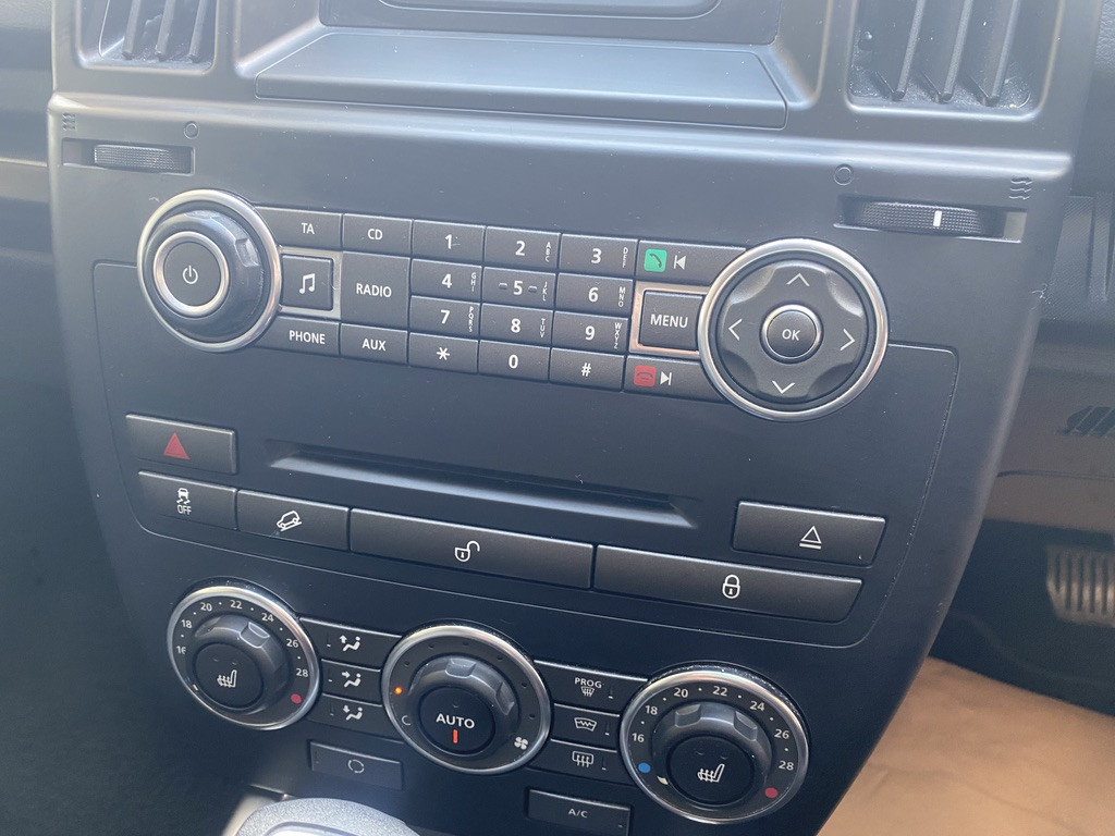 Used Land Rover Freelander 2014 for sale - 77762645: Photo 26