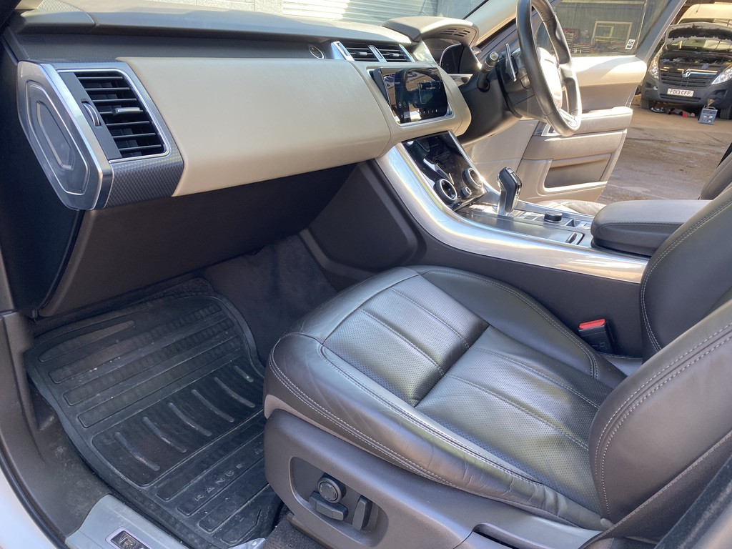 Used Land Rover Range Rover Sport 2021 for sale - 77762648: Photo 38