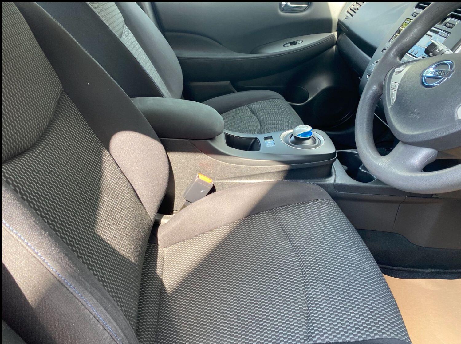 Used Nissan Leaf 2014 for sale - 77762660: Photo 17