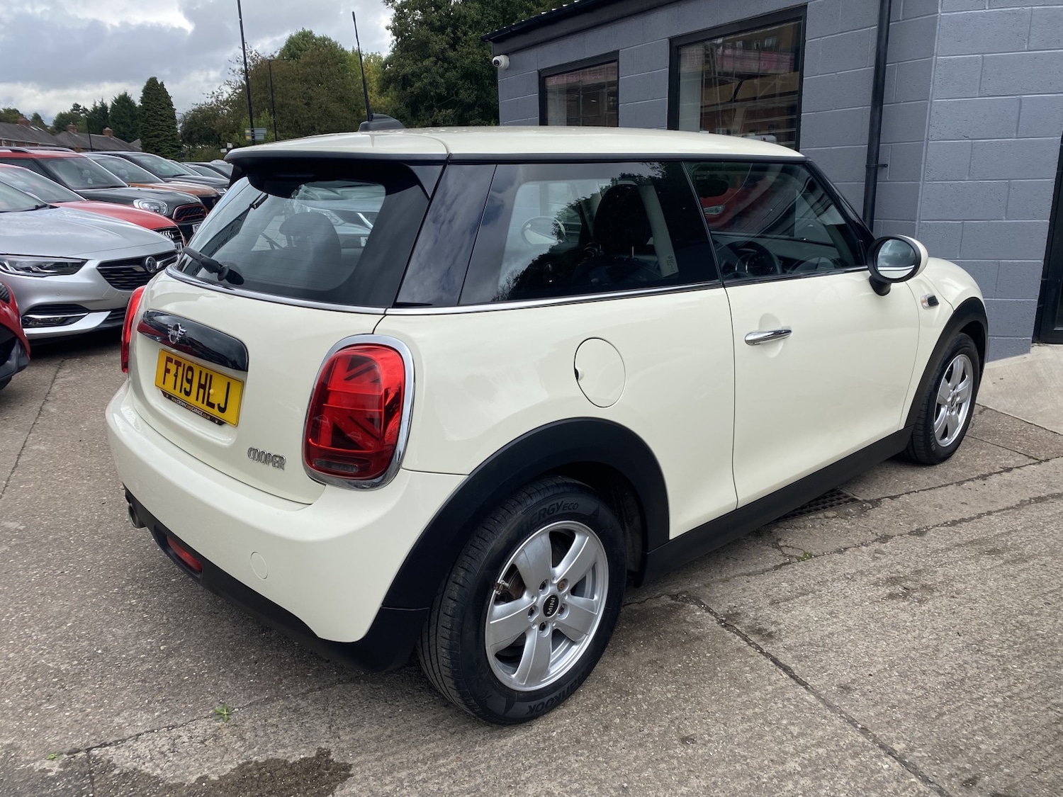 Used MINI Hatch 2019 for sale - 77762661: Photo 12