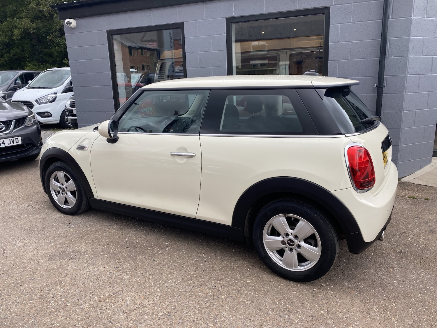 Used MINI Hatch 2019 for sale - 77762661: Photo 16