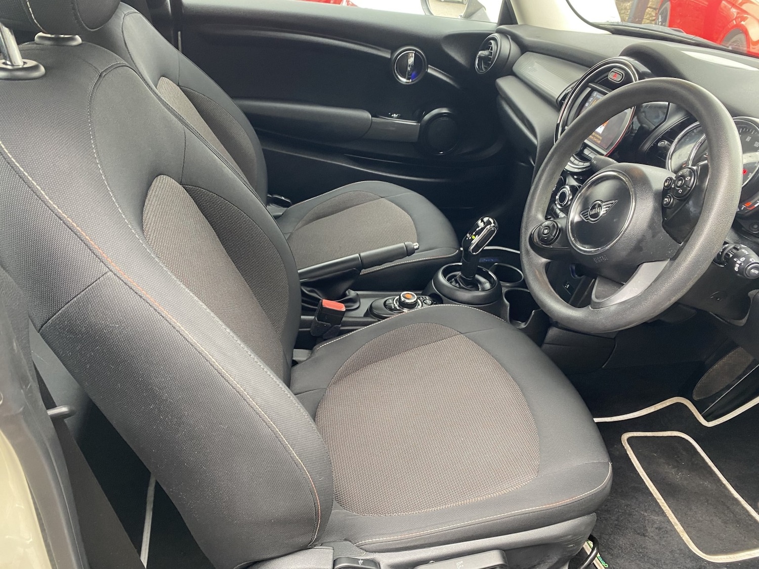 Used MINI Hatch 2019 for sale - 77762661: Photo 19