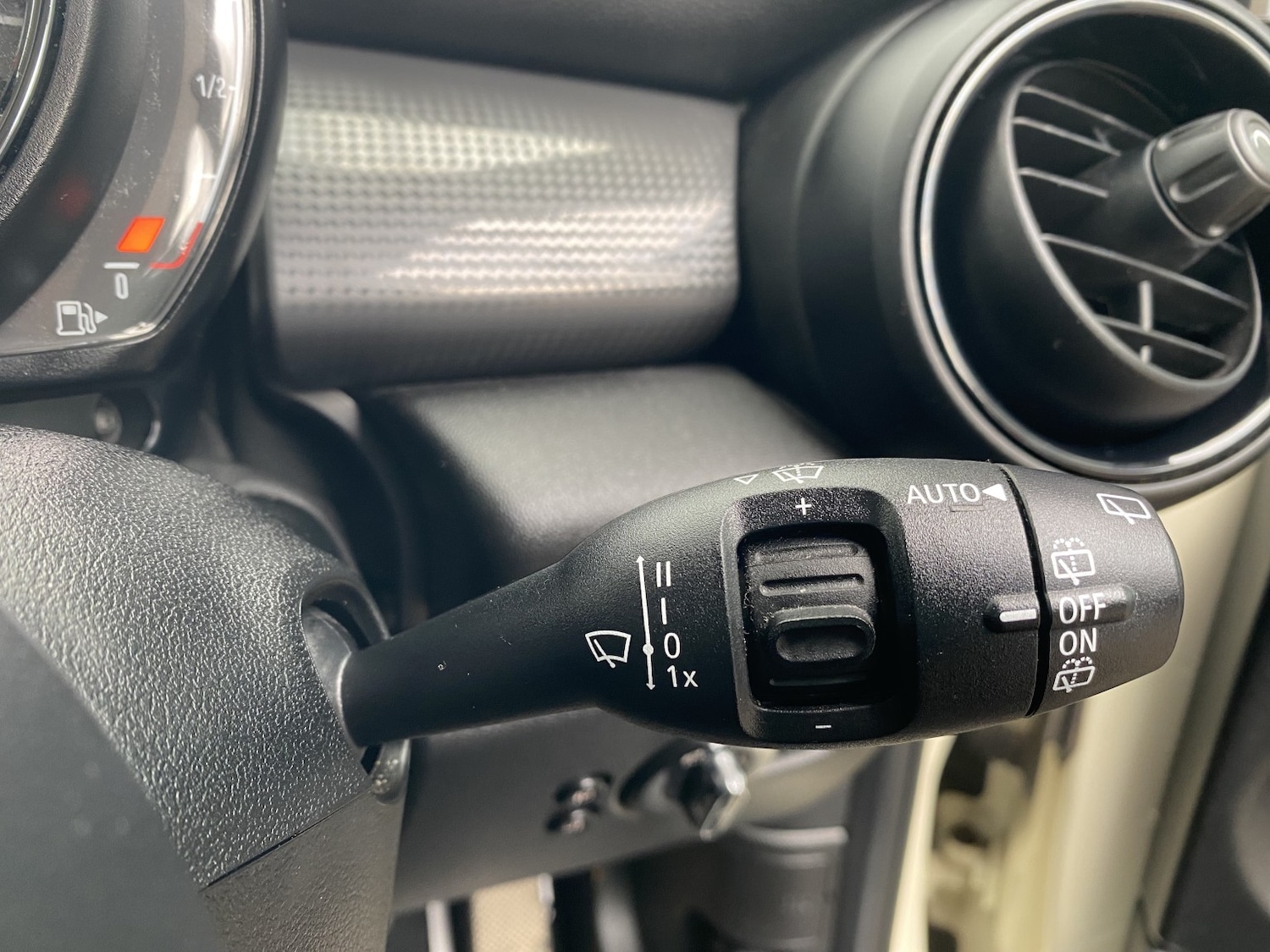 Used MINI Hatch 2019 for sale - 77762661: Photo 29