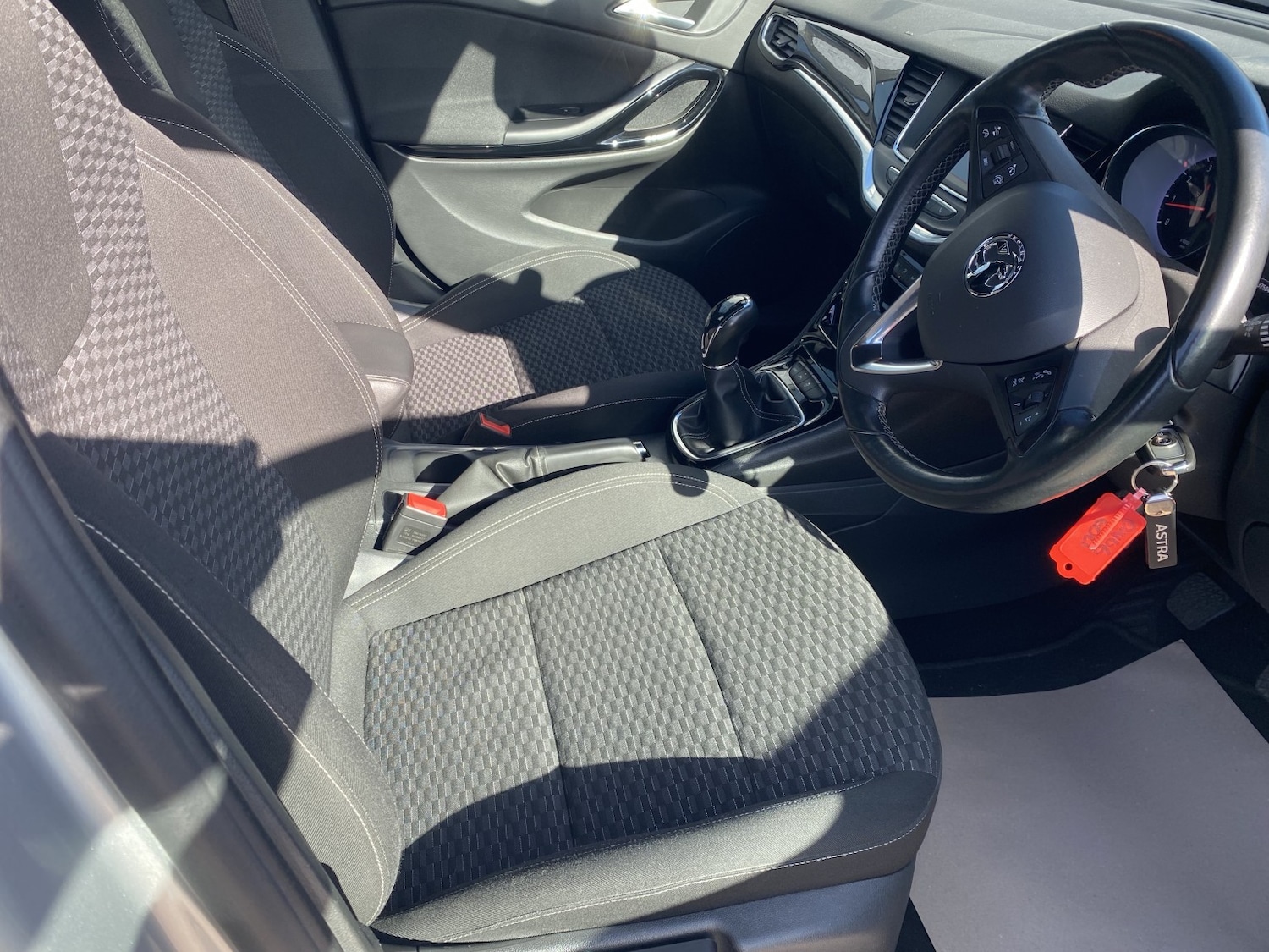 Used Vauxhall Astra 2016 for sale - 77762652: Photo 20