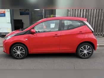 Used Toyota AYGO 2017 for sale - 79830258: Photo