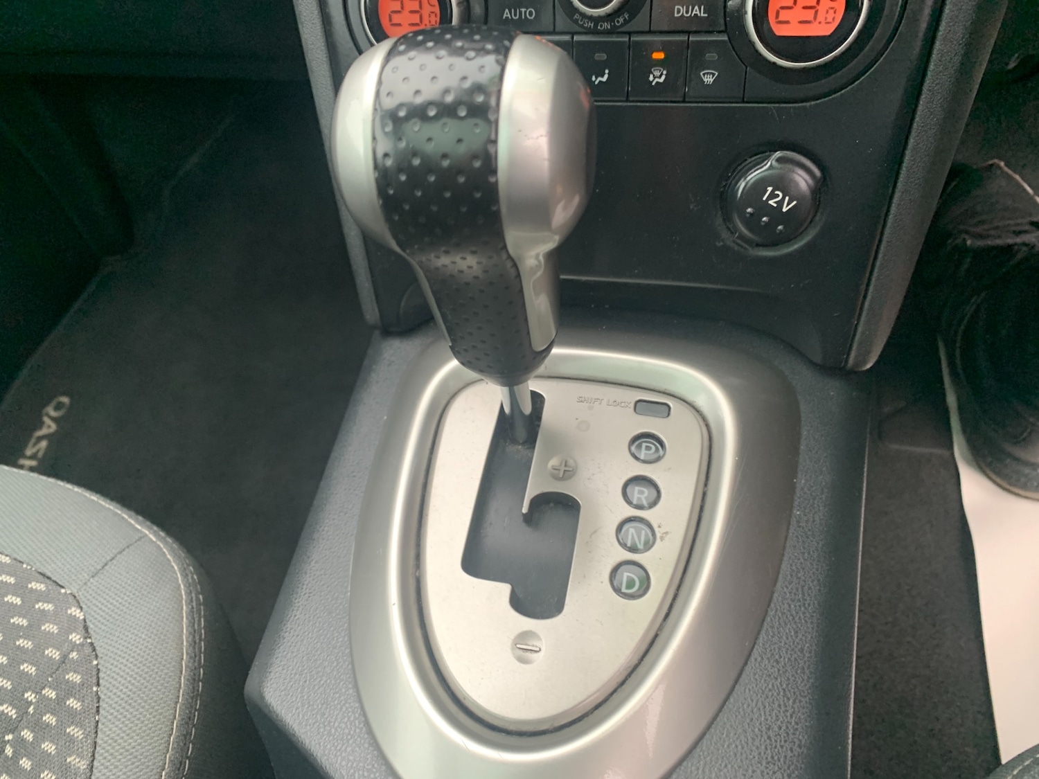 Used Nissan Qashqai 2009 for sale - 77630756: Photo 11