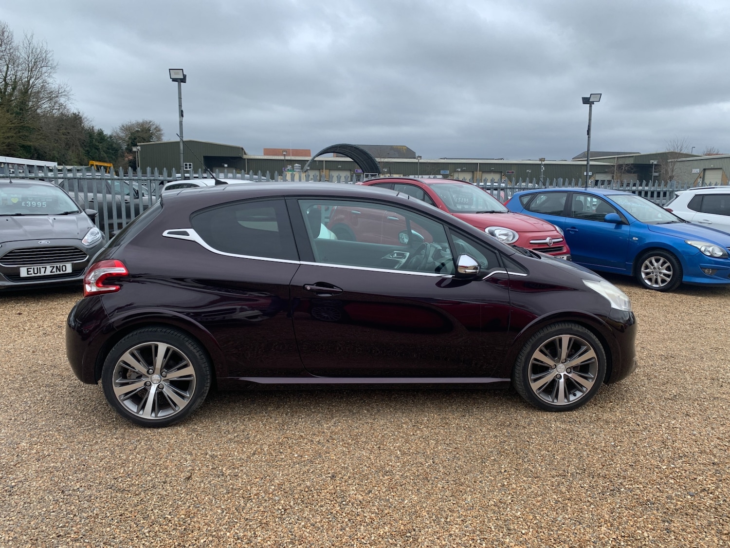 Used Peugeot 208 2013 for sale - 77998489: Photo 5
