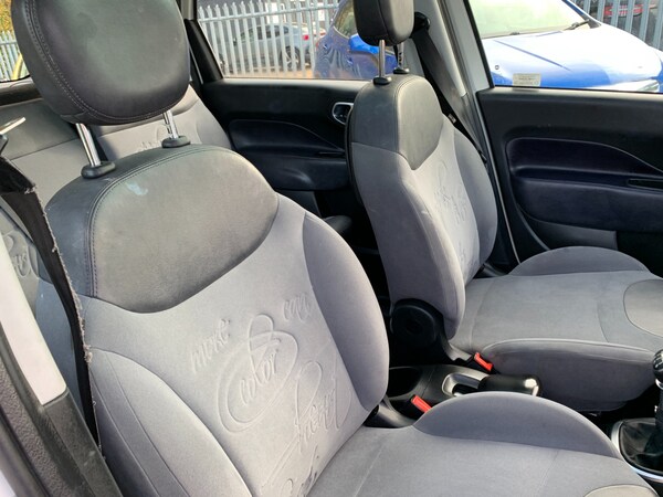 Used Fiat 500L 2015 for sale - 76254448: Photo 21