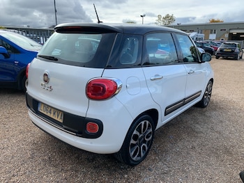 Used Fiat 500L 2015 for sale - 76254448: Photo