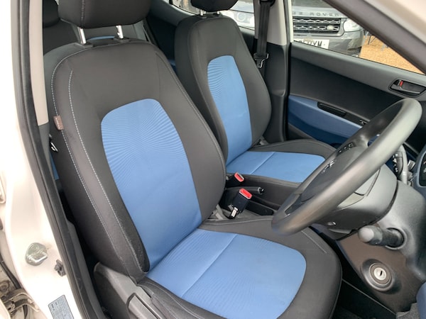 Used Hyundai i10 2015 for sale - 75997111: Photo 11