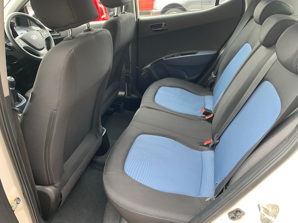 Used Hyundai i10 2015 for sale - 75997111: Photo 14