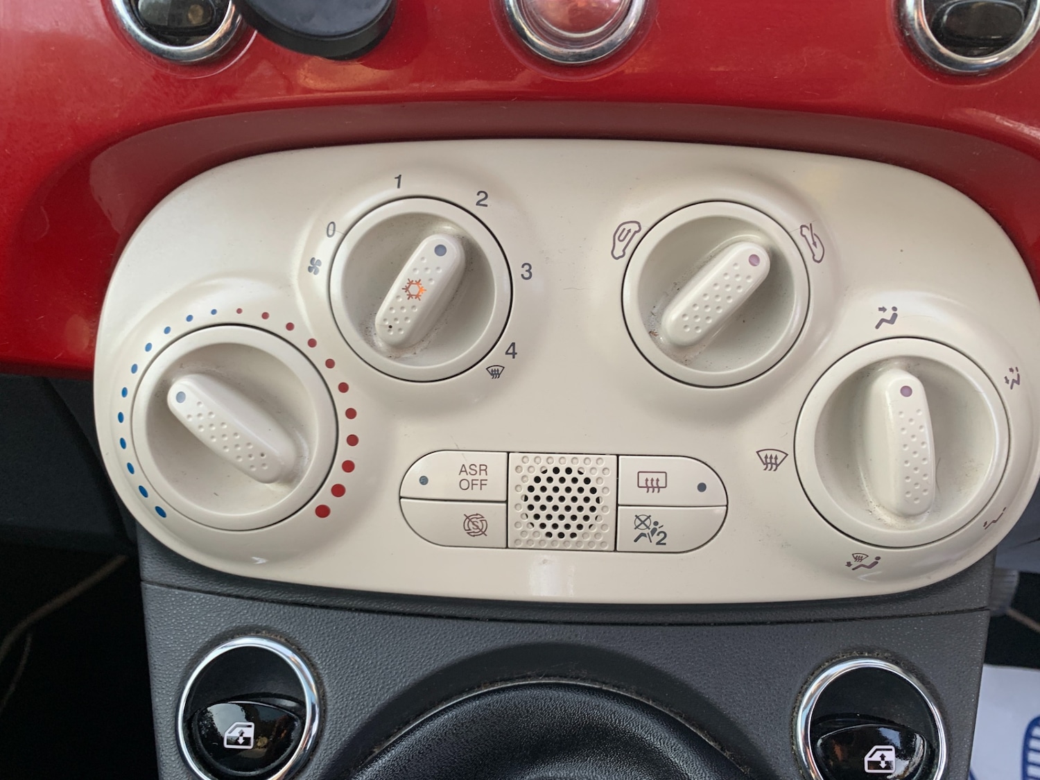 Used Fiat 500 2016 for sale - 77447641: Photo 14