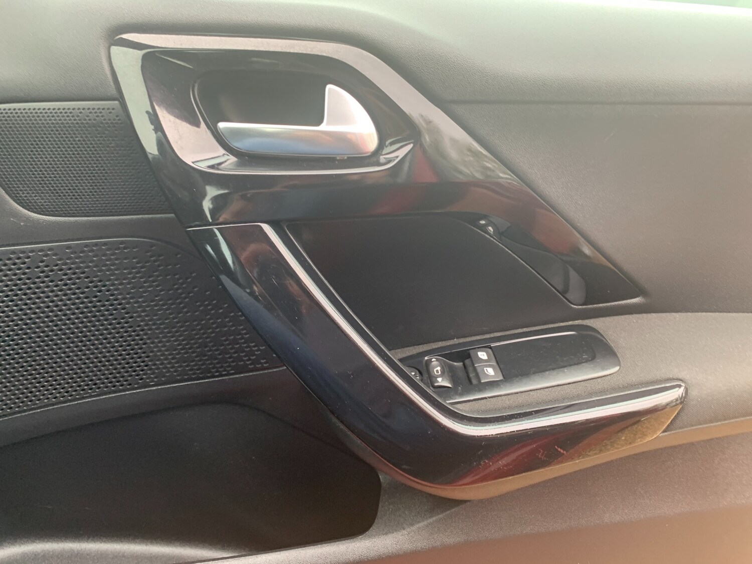 Used Peugeot 208 2017 for sale - 78077709: Photo 14