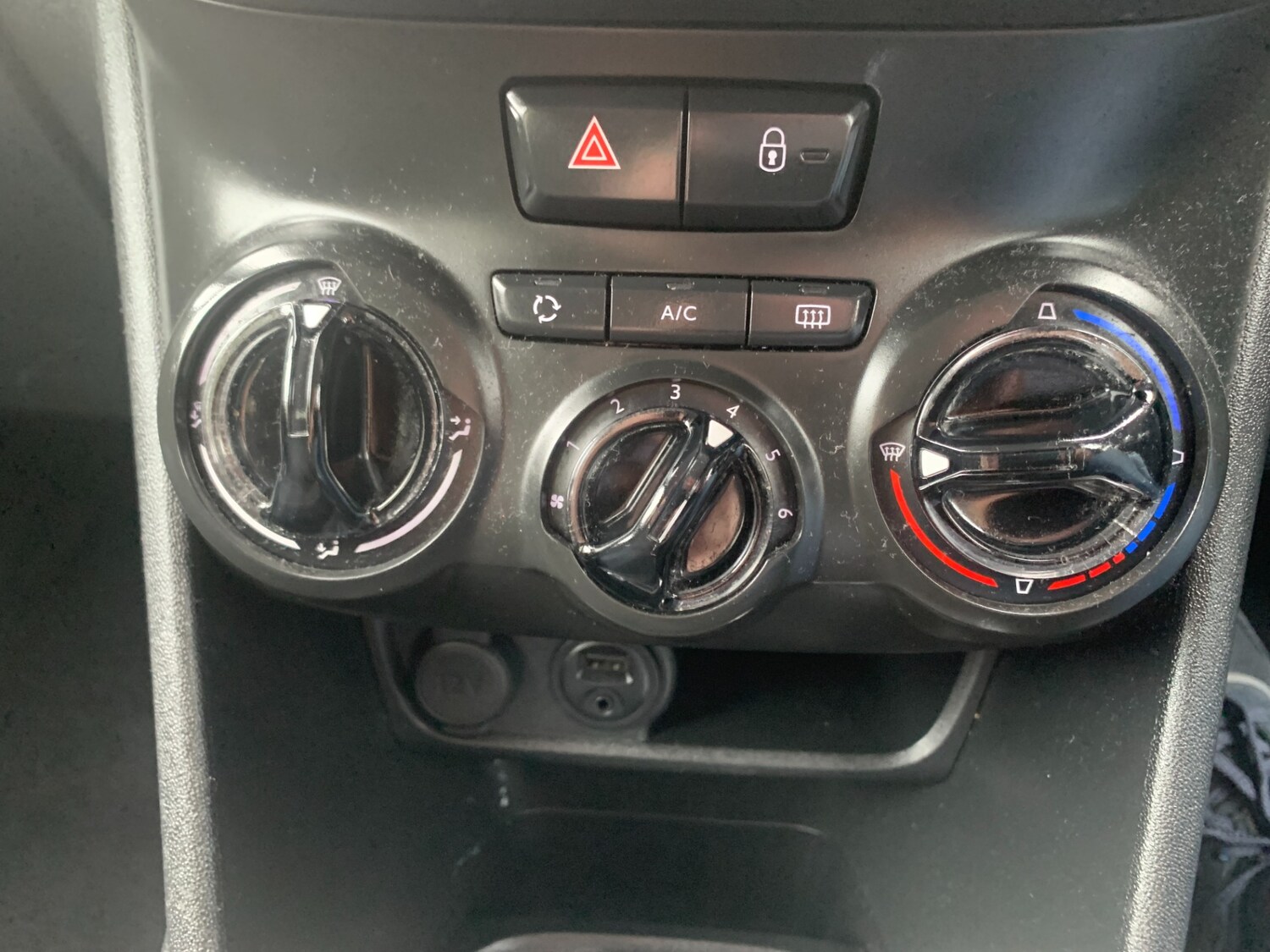 Used Peugeot 208 2017 for sale - 78077709: Photo 16