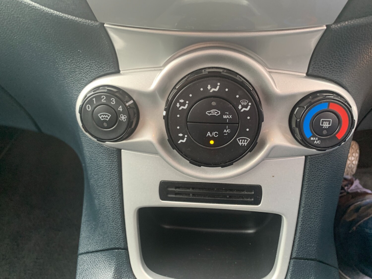 Used Ford Fiesta 2012 for sale - 78078818: Photo 15