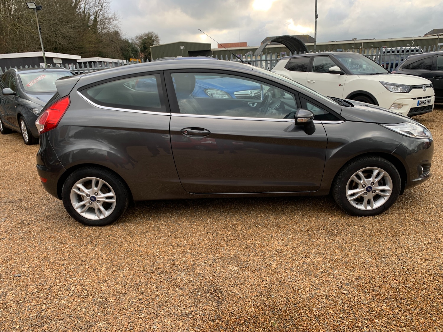 Used Ford Fiesta 2017 for sale - 77261182: Photo 10