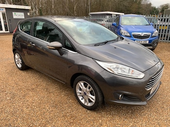 Used Ford Fiesta 2017 for sale - 77261182: Photo