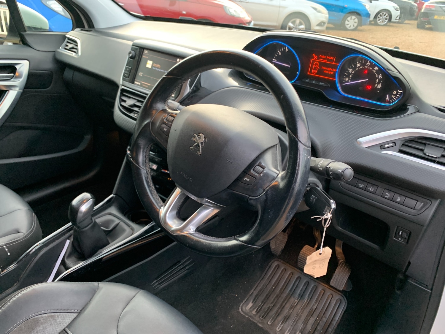 Used Peugeot 2008 2017 for sale - 77446267: Photo 19