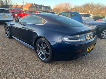 Used Aston Martin Vantage 2006 for sale - 77086255: Photo