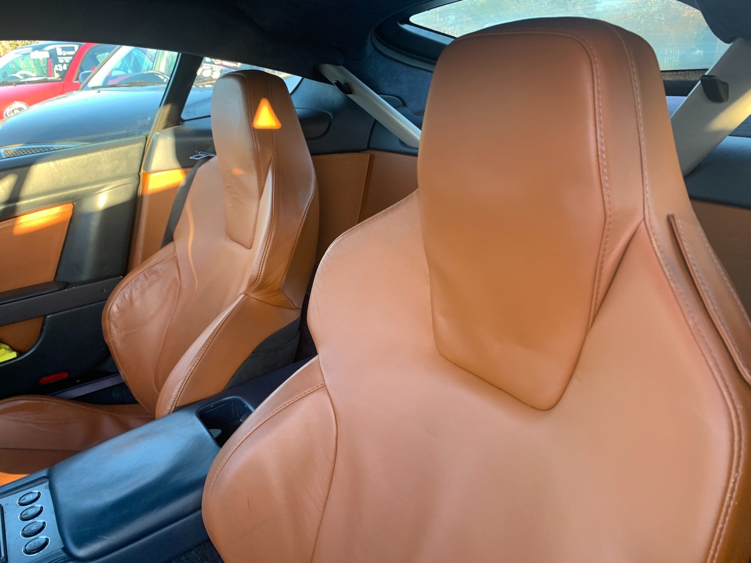 Used Aston Martin Vantage 2006 for sale - 77086255: Photo 7