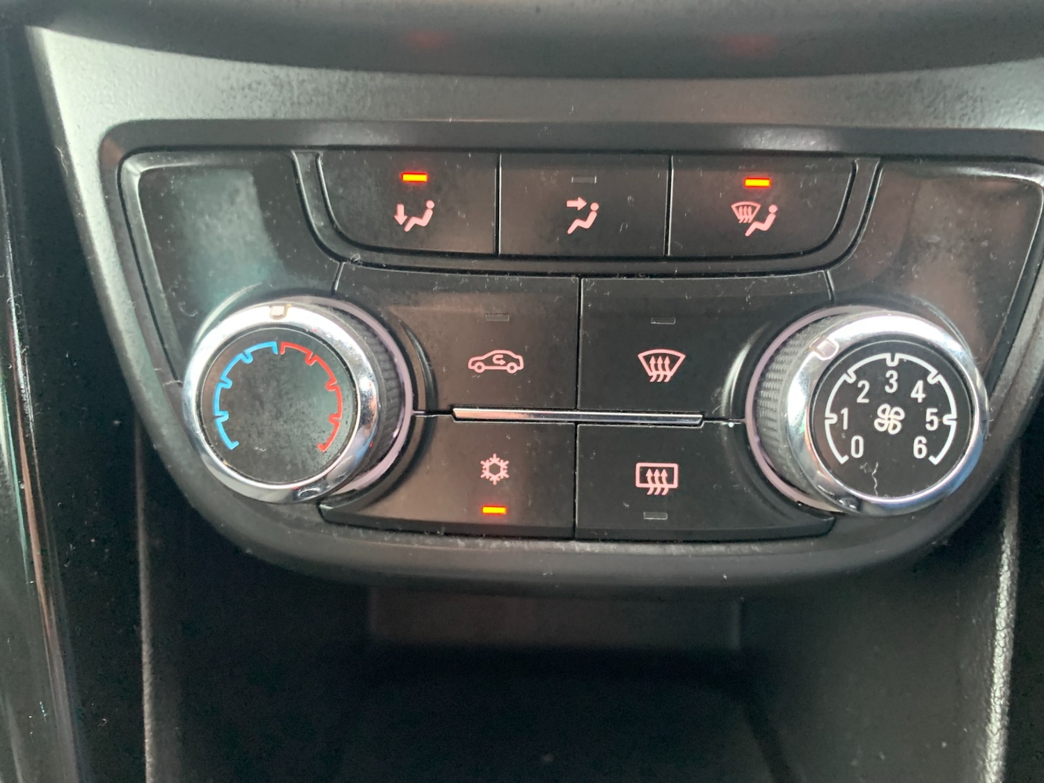 Used Vauxhall Zafira 2013 for sale - 76918906: Photo 21