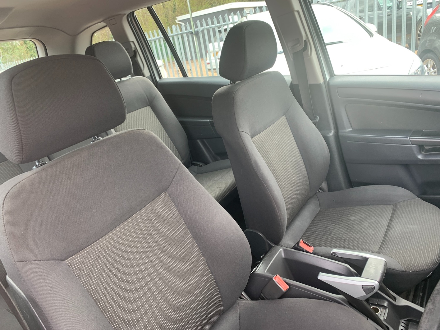 Used Vauxhall Zafira 2009 for sale - 78092779: Photo 9