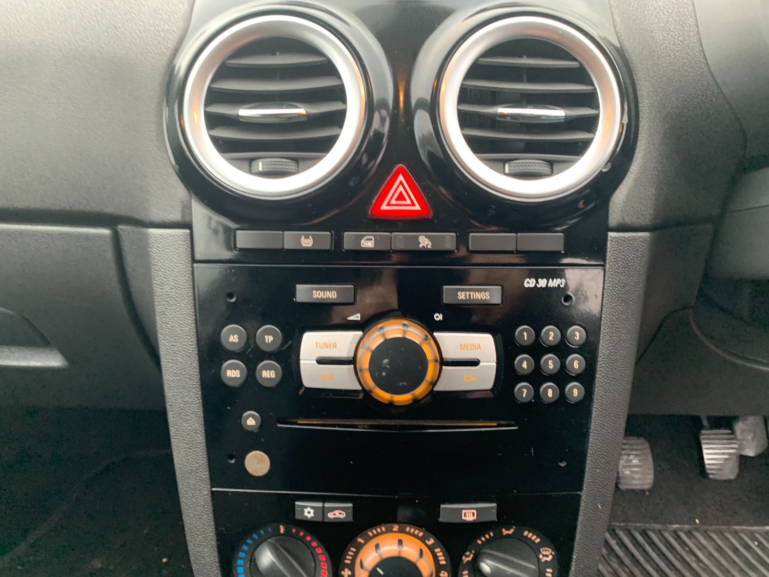 Used Vauxhall Corsa 2015 for sale - 76578265: Photo 10