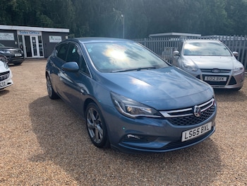 Vauxhall - Astra
