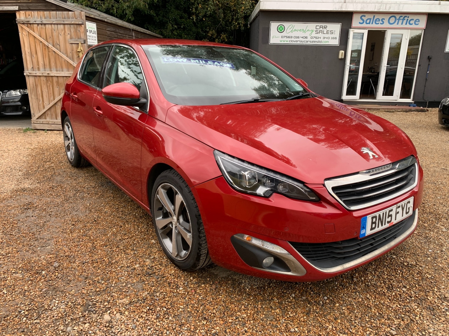 Used Peugeot 308 2015 for sale - 76249475: Photo 1