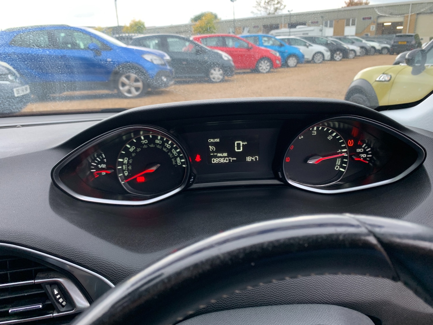 Used Peugeot 308 2015 for sale - 76249475: Photo 13