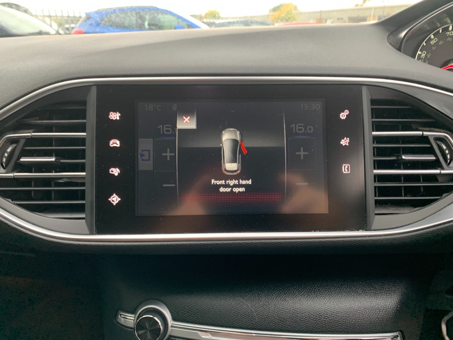 Used Peugeot 308 2015 for sale - 76249475: Photo 15