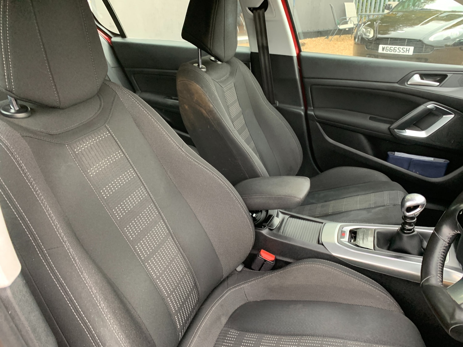 Used Peugeot 308 2015 for sale - 76249475: Photo 18