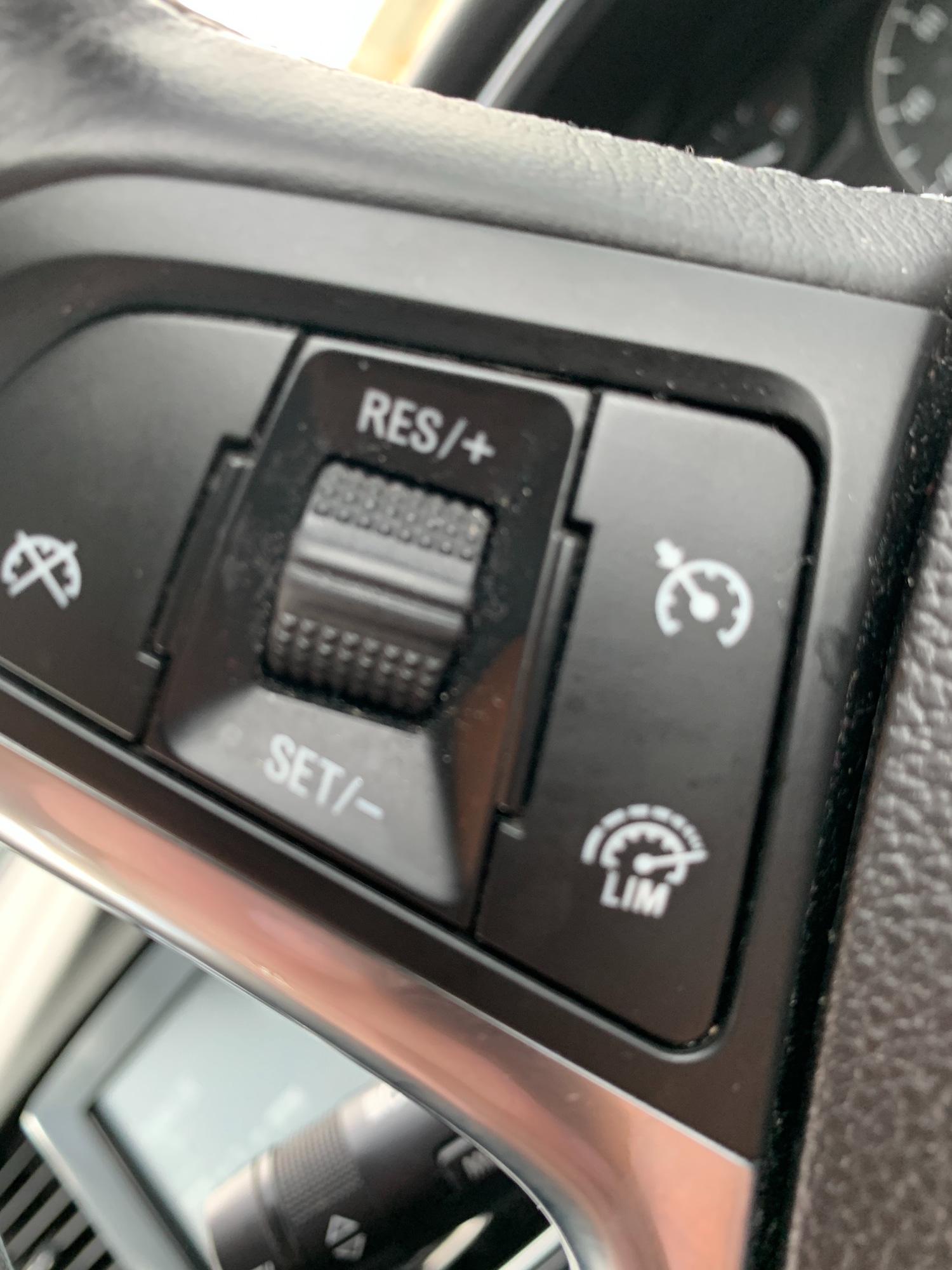 Used Vauxhall Mokka X 2017 for sale - 76382519: Photo 7