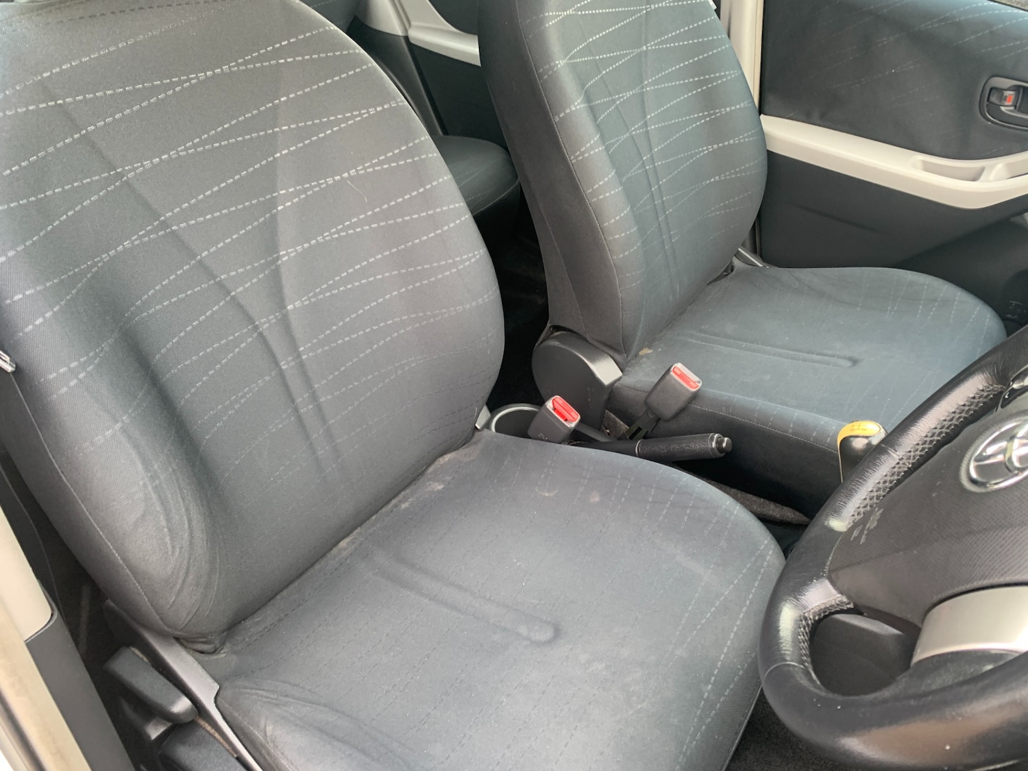 Used Toyota Yaris 2007 for sale - 77517740: Photo 15