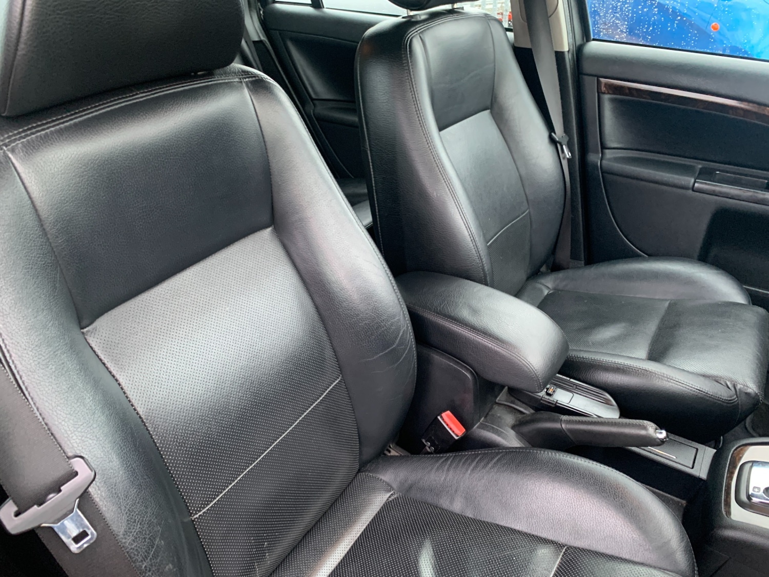 Used Ford Mondeo 2005 for sale - 76862030: Photo 13