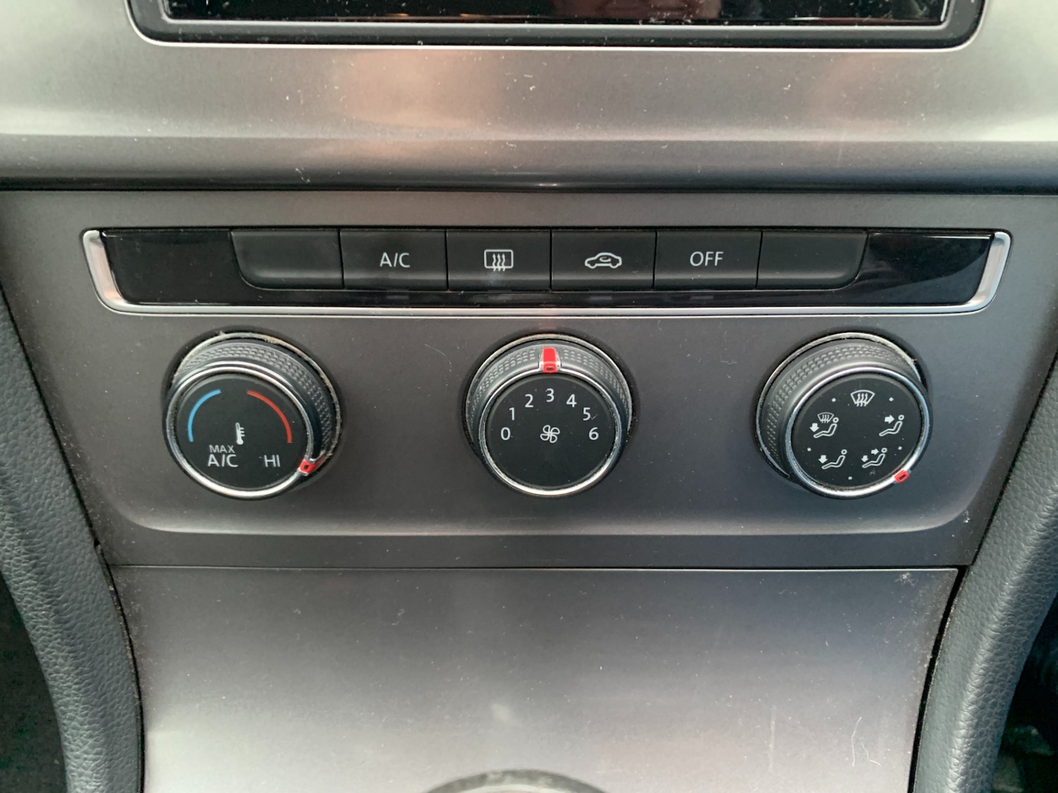 Used Volkswagen Golf 2013 for sale - 77336674: Photo 15