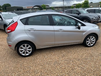 Used Ford Fiesta 2011 for sale - 79705781: Photo