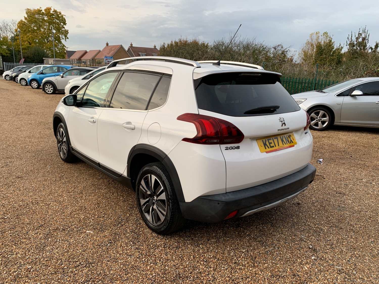 Used Peugeot 2008 2017 for sale - 76421815: Photo 5