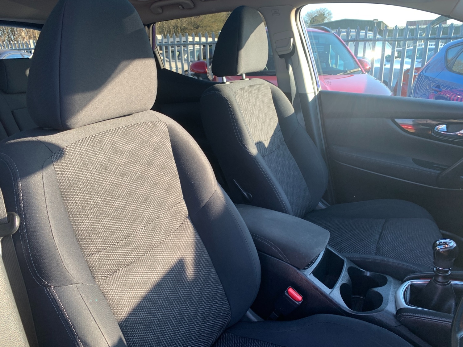 Used Nissan Qashqai 2015 for sale - 77934619: Photo 11