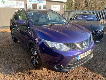 Used Nissan Qashqai 2015 for sale - 77934619: Photo